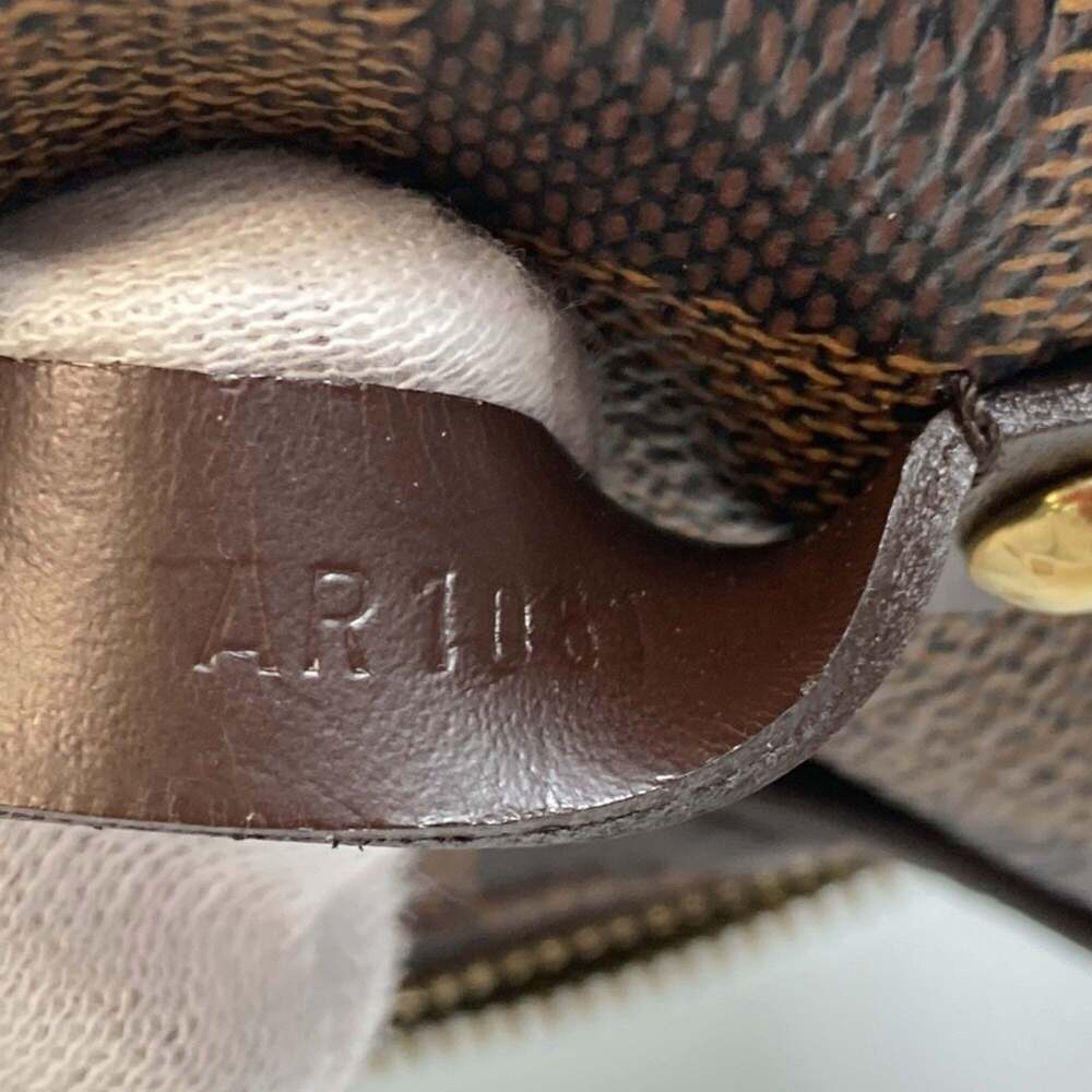 LOUIS VUITTON Authentic Brown Damier Canvas Shoulder Bag - Picture 15 of 15